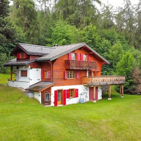 Les Chanterelles Cosy & Quiet Chalet 12 Pers Vex